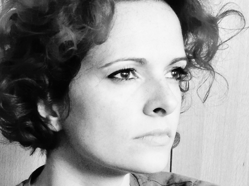 Rafaela Norogrando Diretora do Curso